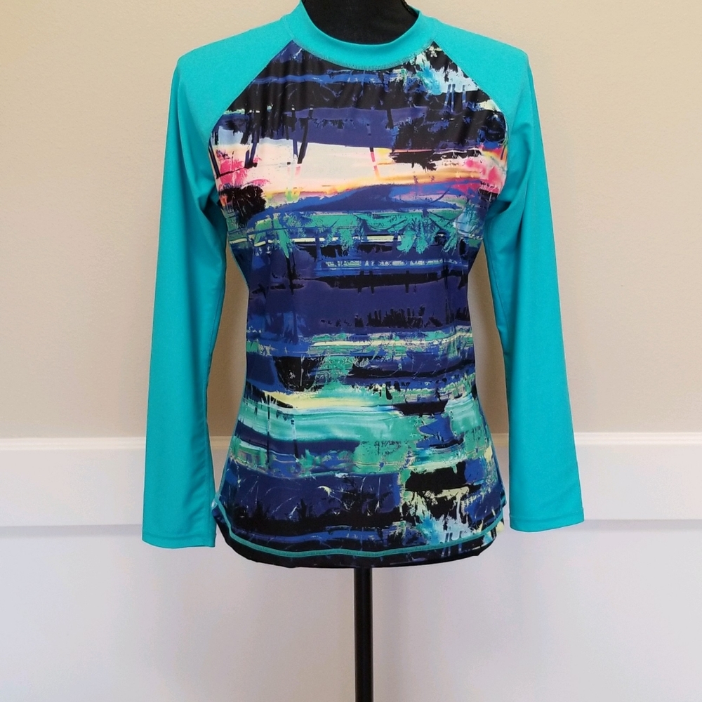 Rash Guard Swim Top